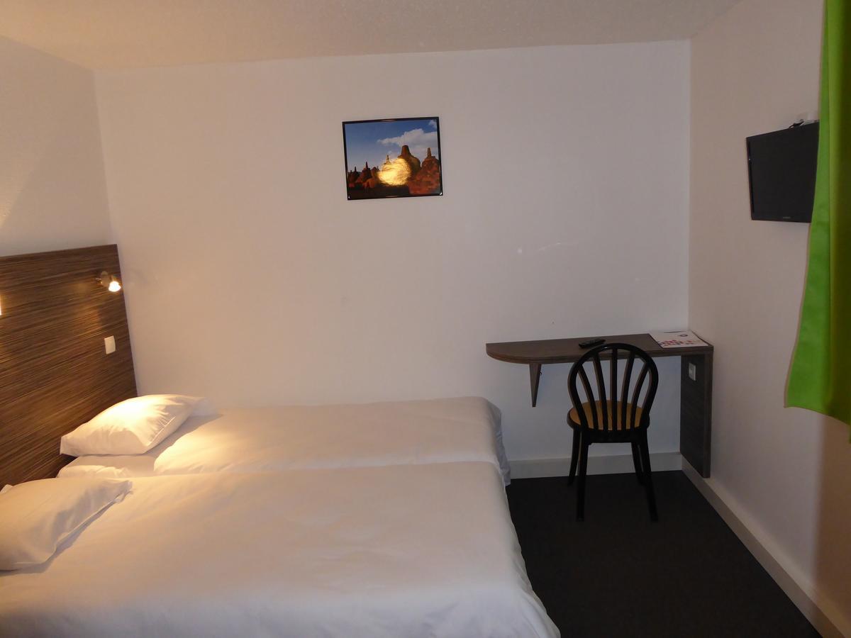 Hotel Le Cosy Blois Villebarou Esterno foto