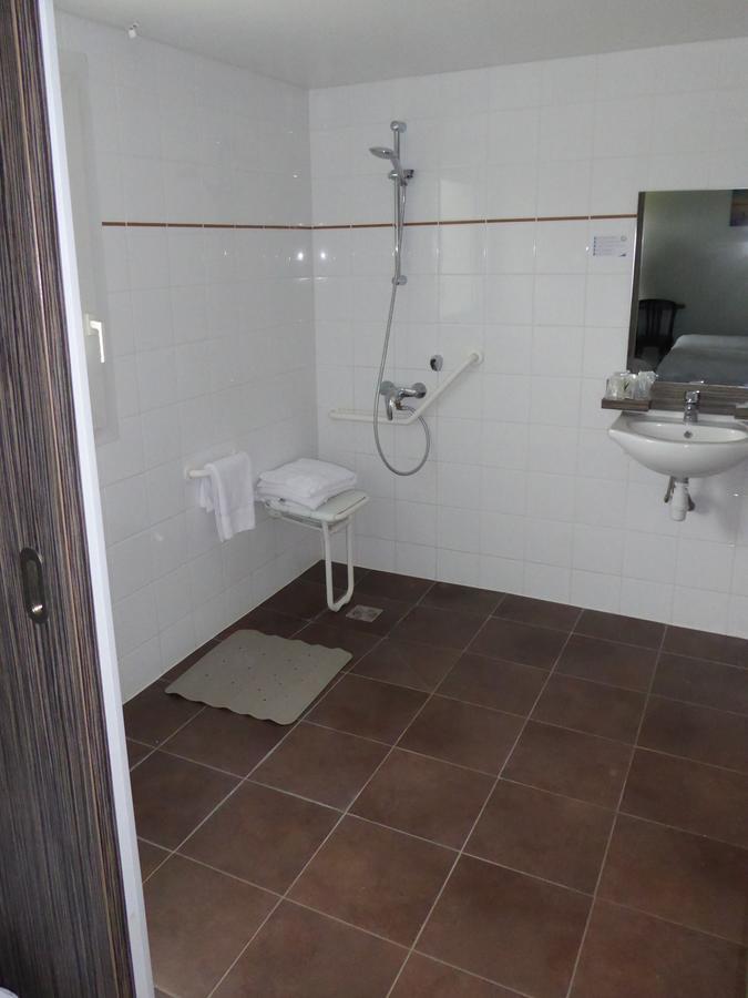 Hotel Le Cosy Blois Villebarou Esterno foto