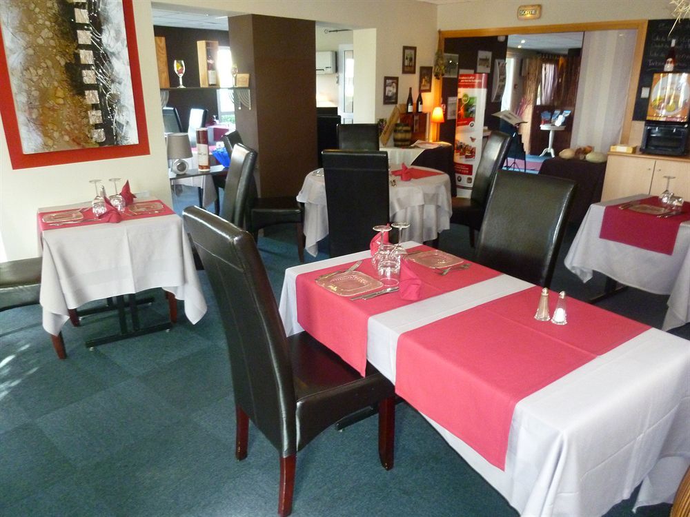 Hotel Le Cosy Blois Villebarou Esterno foto