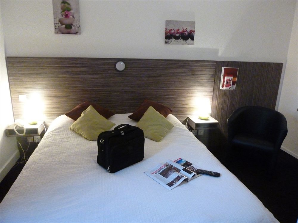 Hotel Le Cosy Blois Villebarou Esterno foto