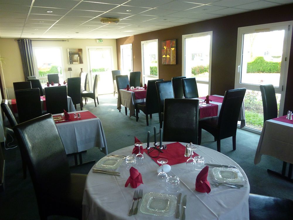 Hotel Le Cosy Blois Villebarou Esterno foto
